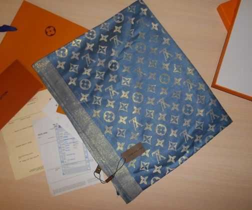 Eșarfă pentru femei Louis Vuitton 071