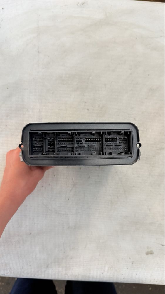 Компютър двигател за БМВ Е90 lci 184кс