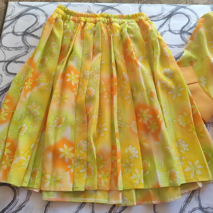 Дамски костюми 46 размер