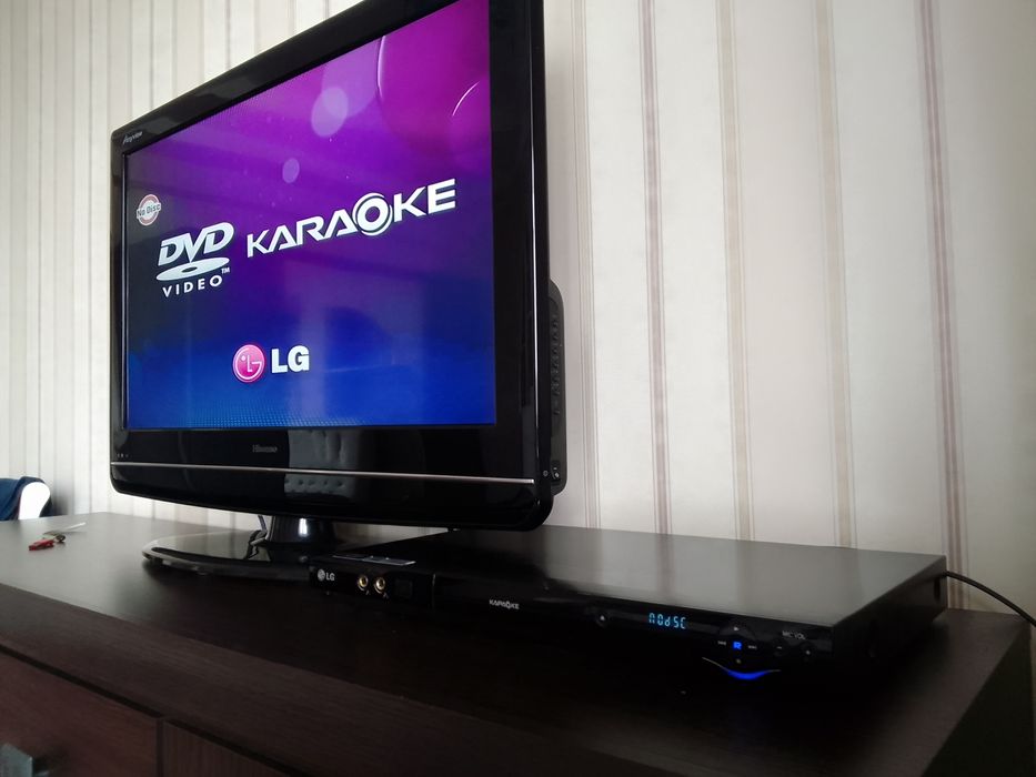 LCD телевизор Hisence 32 "