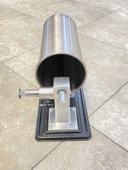 Пълначка за месо хоризонтална 4л с метална стойка