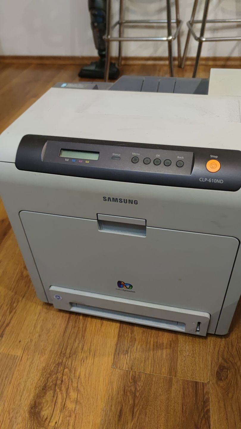 Imprimanta Laser Color Samsung CLP-610ND
