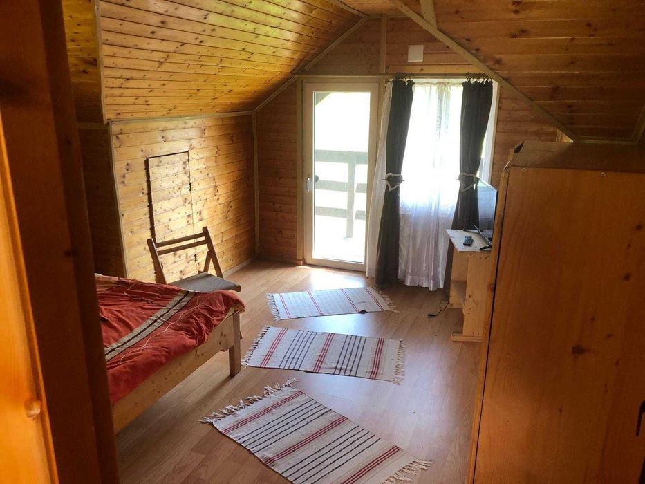 Casă de vacanță/pensiune de vânzare în comuna Moieciu de Jos
