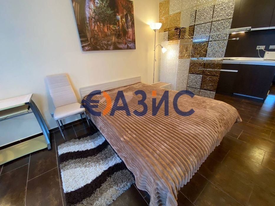 Продава се Едностаен апартамент в Несебър - 40 кв.м за 1413 €/кв.м - Снимка #5