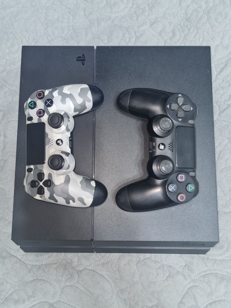 Sony PlayStation 4