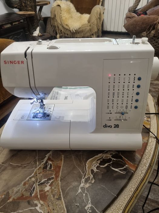 Masina de cusut Singer Diva 28