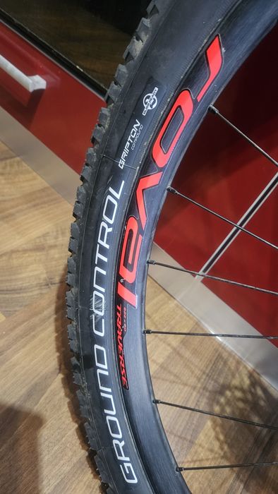 Vând roti roval traverse 29 specialized