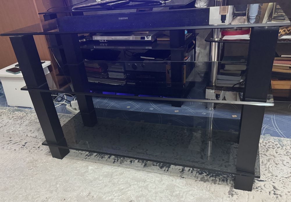 Подставка под телевизор