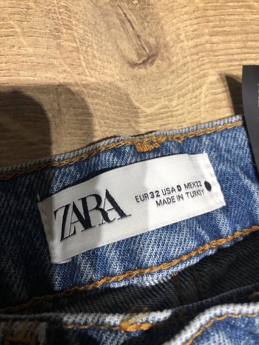 Zara дънки с етикет