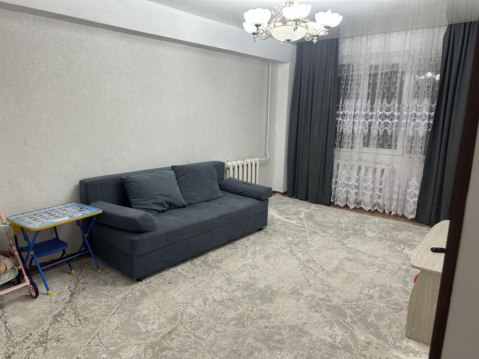 Продам 3-х комнатную квартиру на кшт