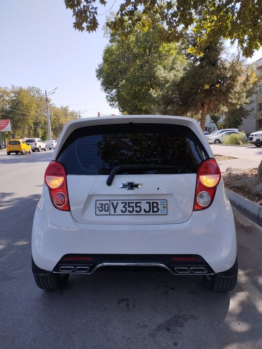 Автомобиль Спарк