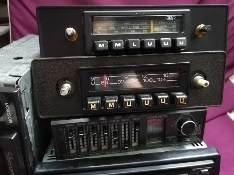 Vand aparat radio,radiocasetofon,cd,de colectie