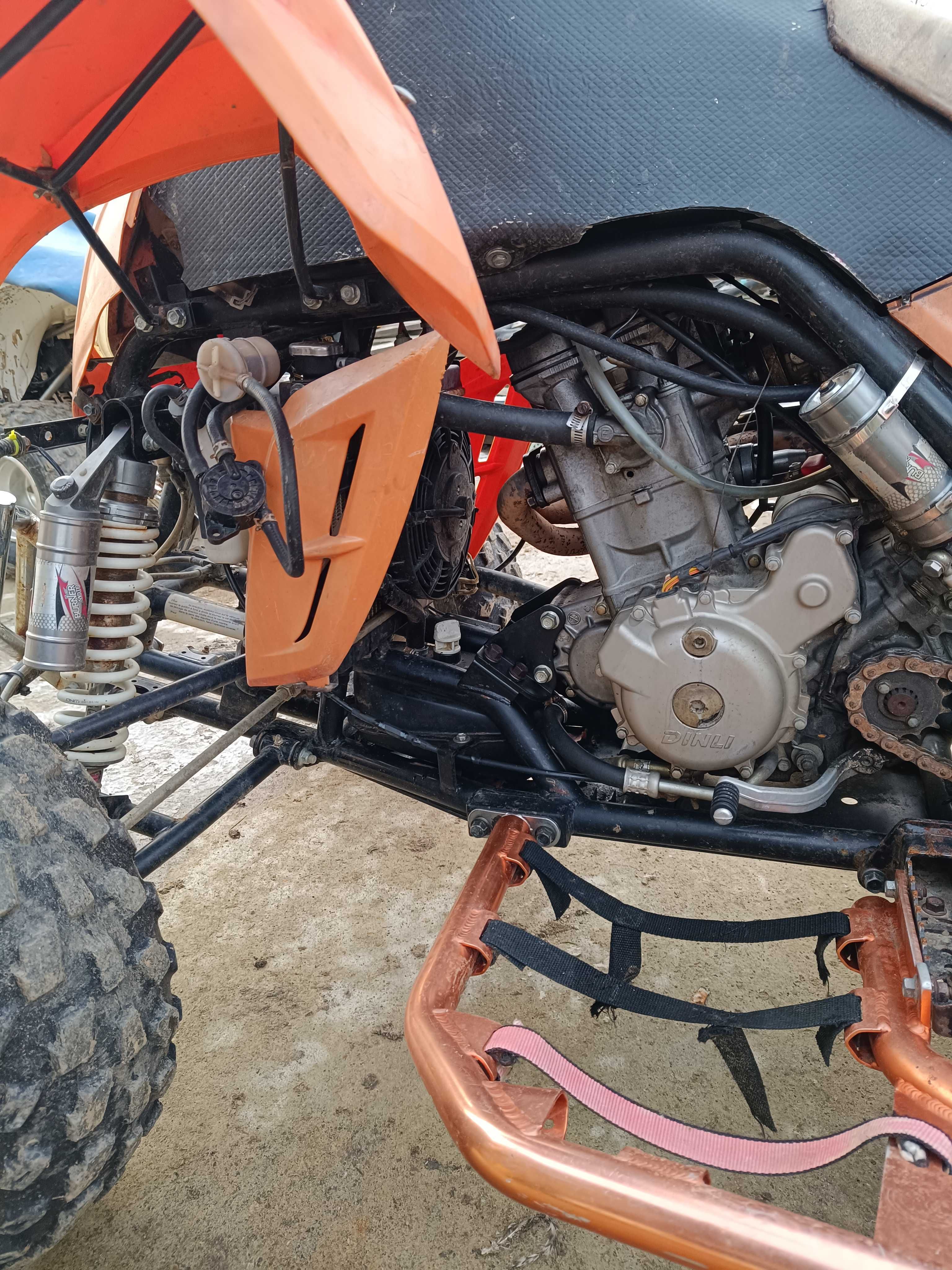 Vând atv dinli 450cc