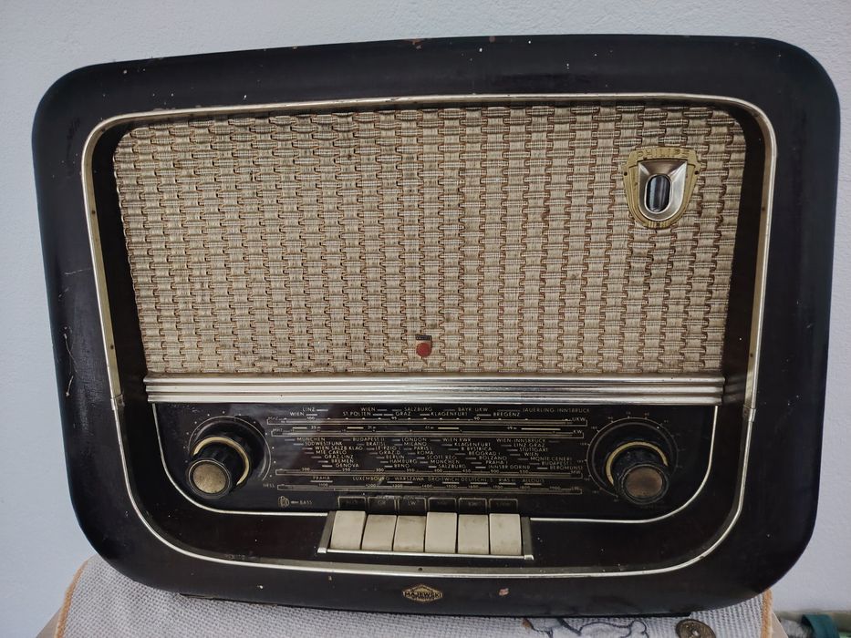 Radiouri de colecție Philips vechi antice