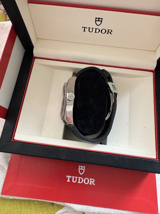 Tudor Black Bay- ceas automatic
