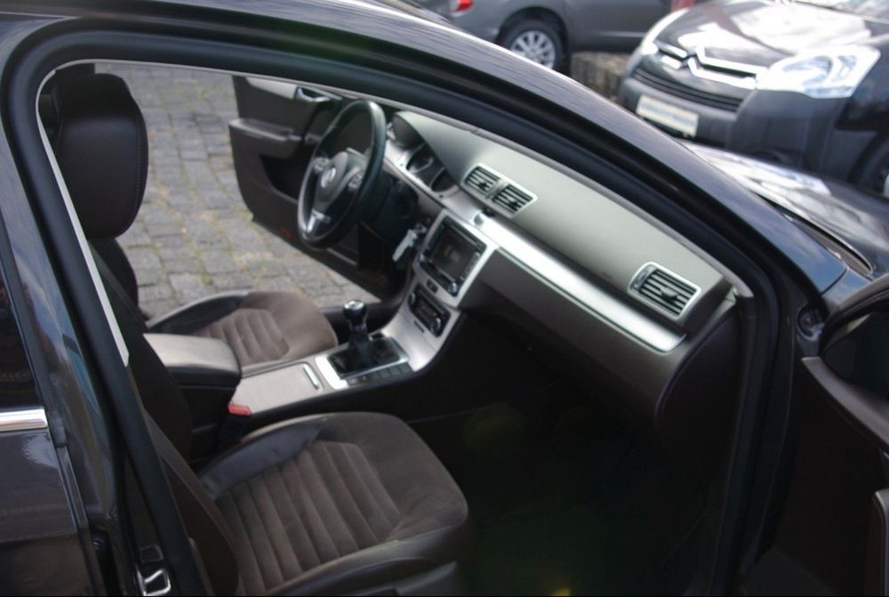 Volkswagen Passat Variant 1.8 TSI Highline BiXenon LED Alcantara Piele