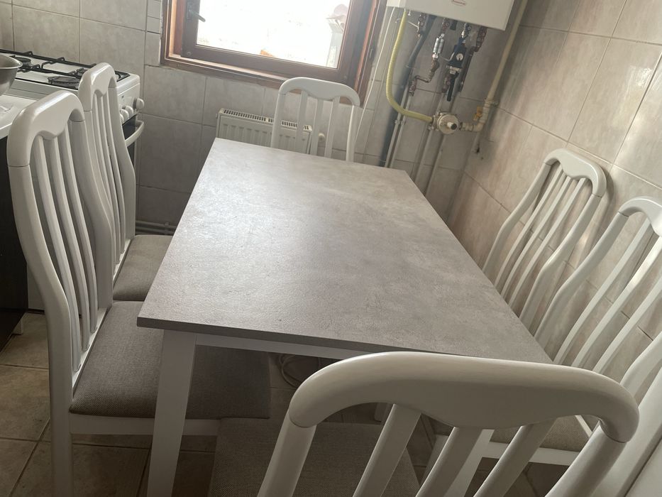 Masa bucatarie cu 6 scaune tapitate Mobexpert