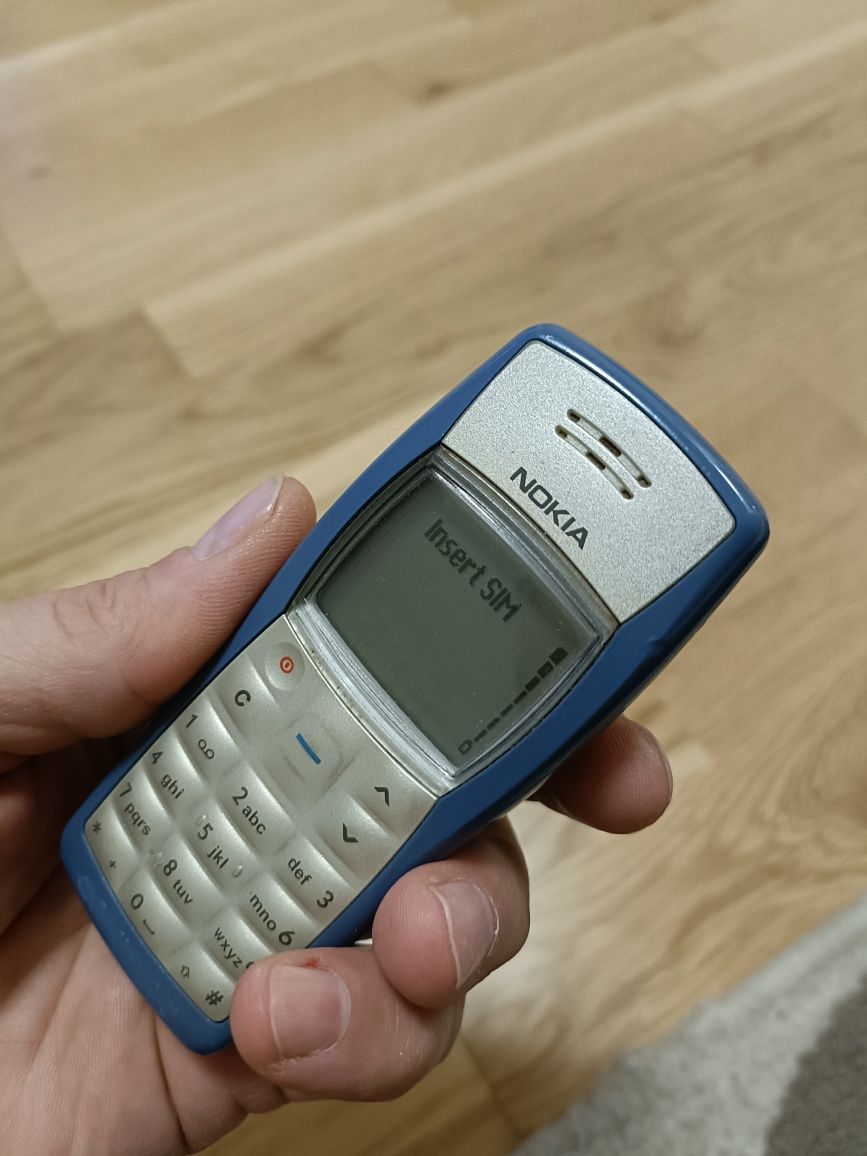 Nokia 1100 foarte bun
