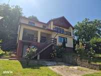Casa+2400 mp teren Comarnic priveliște frumoasa