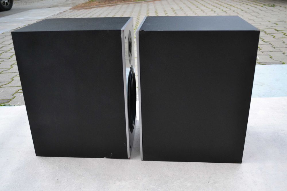 Boxe Nubert model Nubox 381