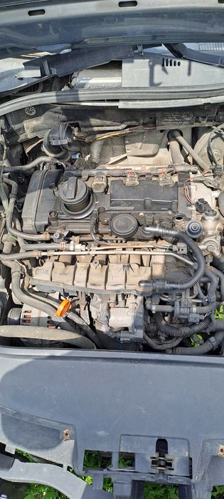 Vând motor vw Passat B6 2.0 tfsi 200 cp motorul se da cu proba