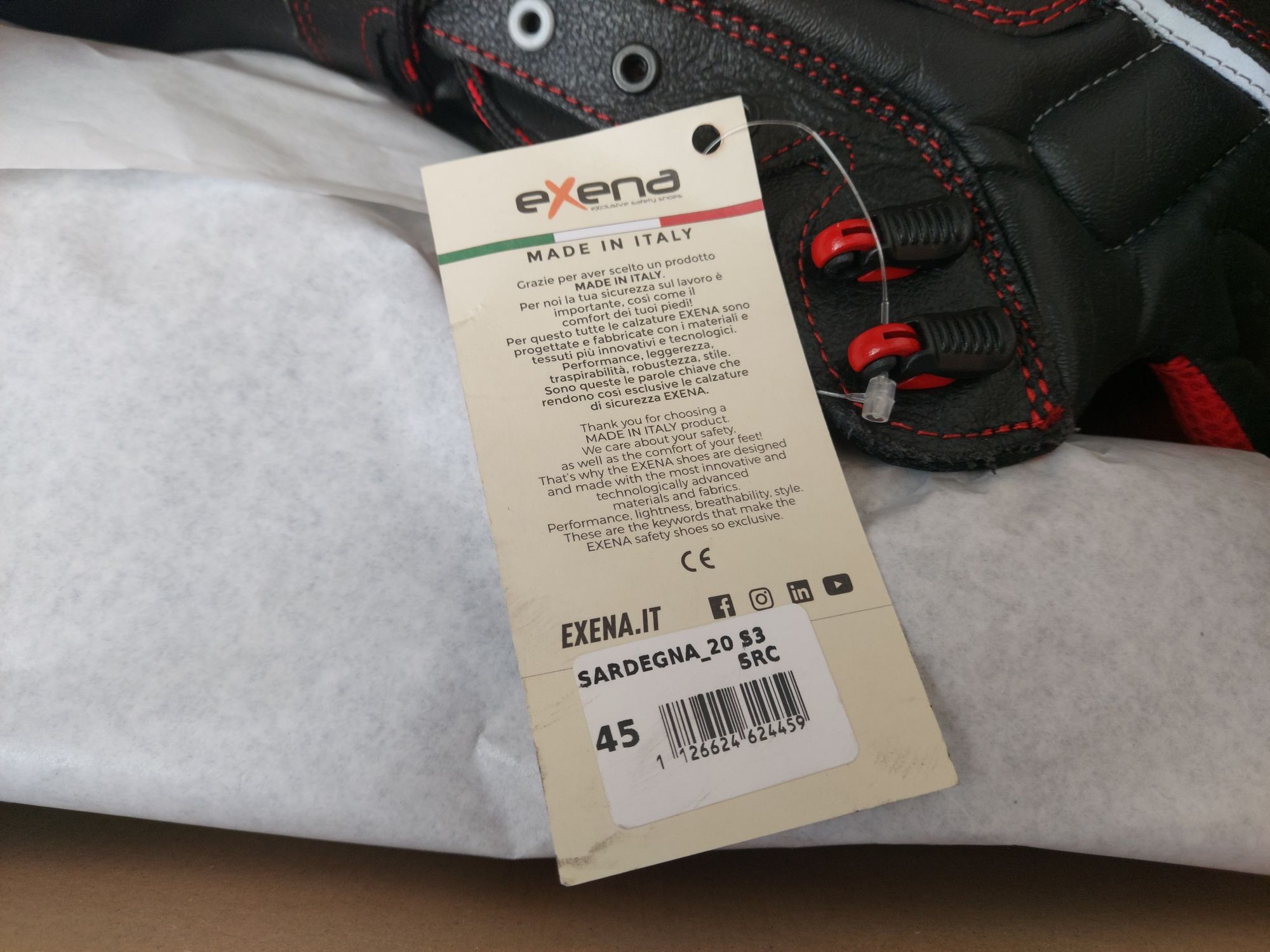 Продавам зимни работни обувки Exena