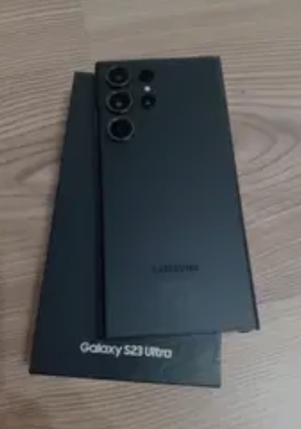 Vând Samsung S 23 Ultra 512 Gb