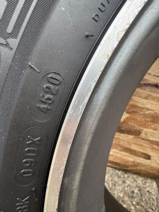 Jante aliaj Audi cu cauciucuri de iarna 225 55 R 17