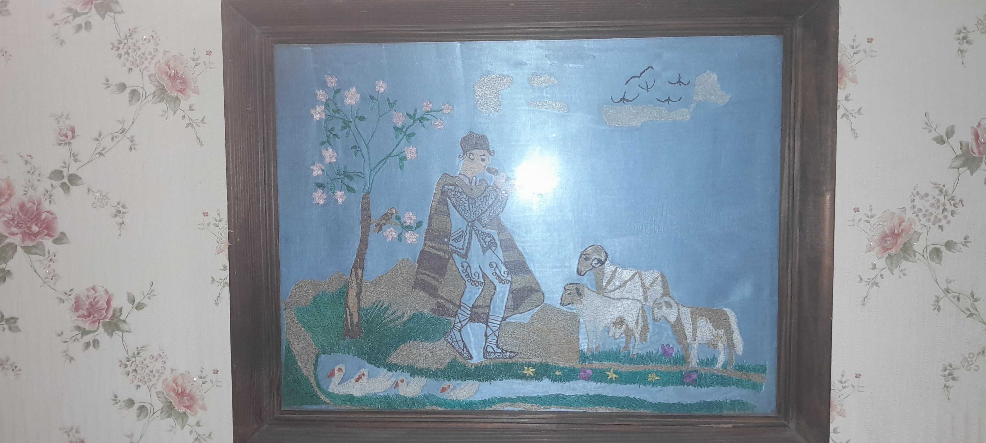 Стара битова, рисувана картина и гоблен
