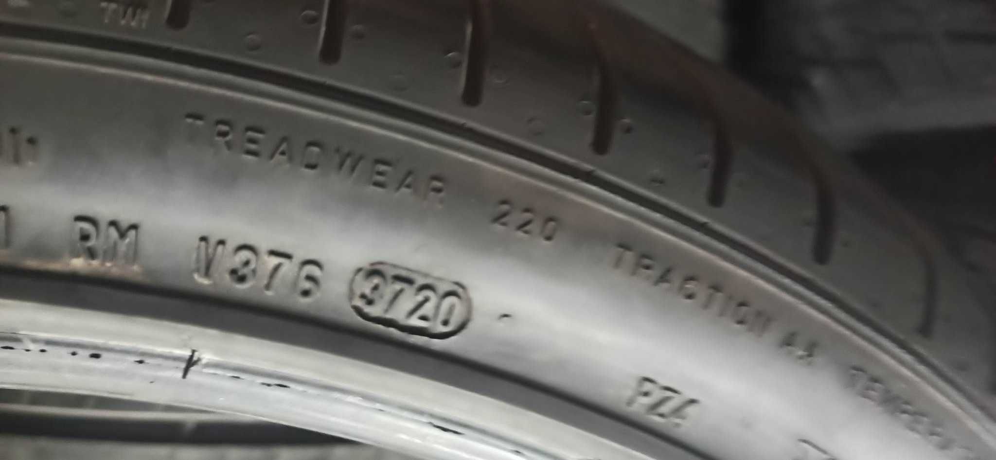 4бр.летни гуми 255/40/21 Pirelli