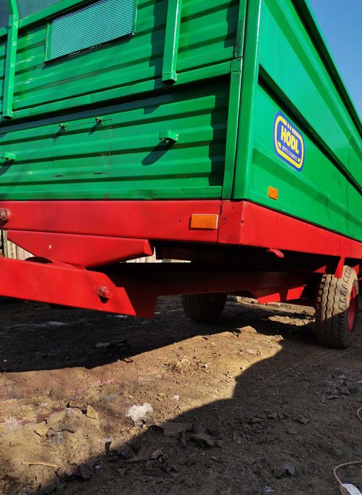 Mig de împrăștiat gunoi marca hodl