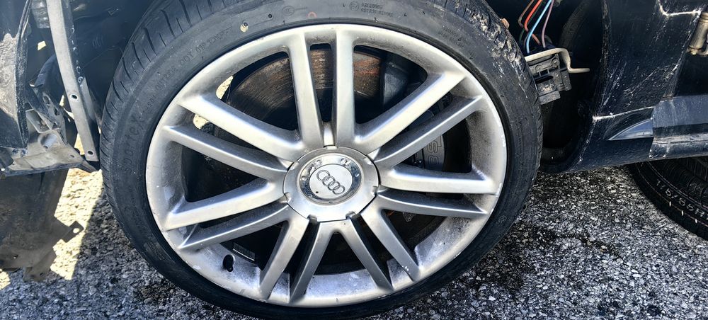 Audi S8 D3 5.2 V10 450hp На части