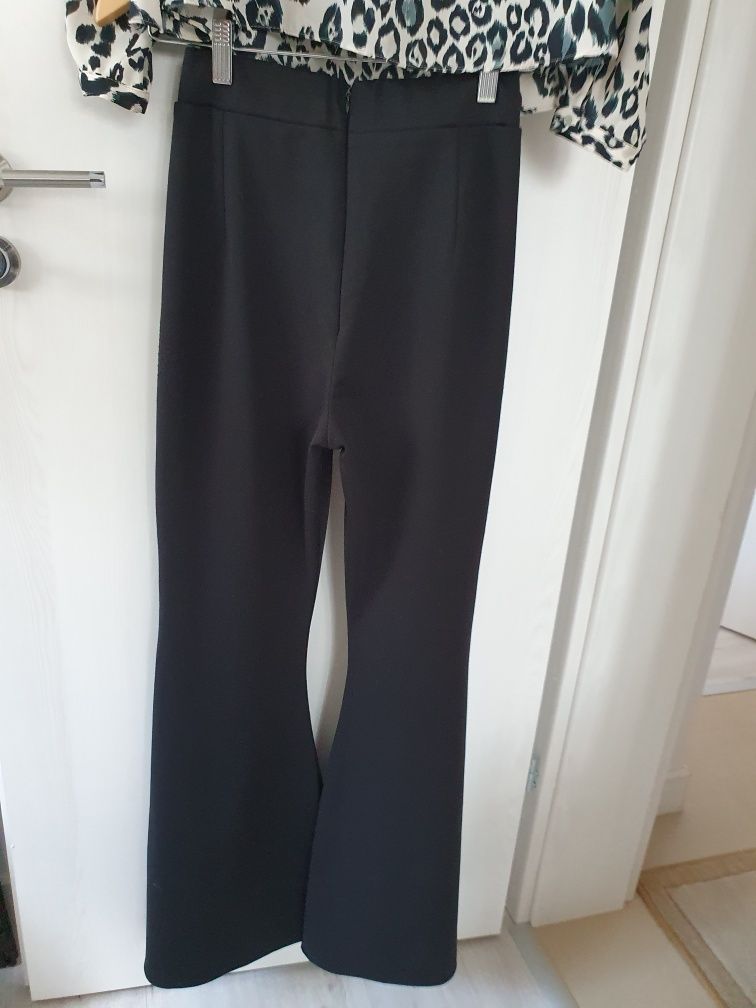 Pantaloni Zara evazați mas 36