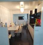 Vand apartament 4 camere zona Spitalul Judetean