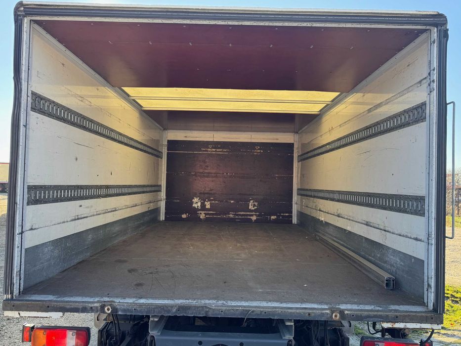 Cub container depozit magazie cufar