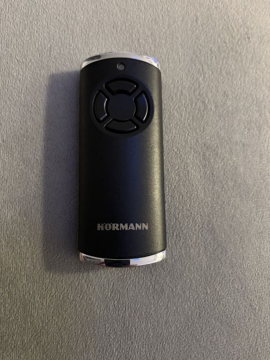 Telecomanda usi garaje Hormann