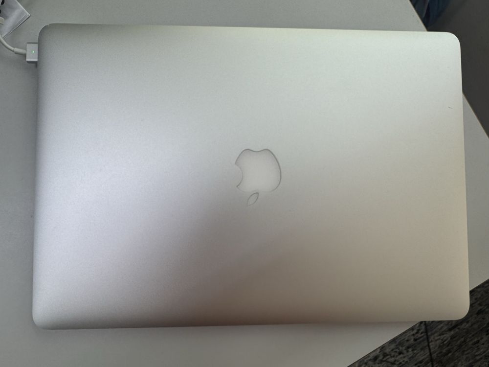 Macbook pro 2015