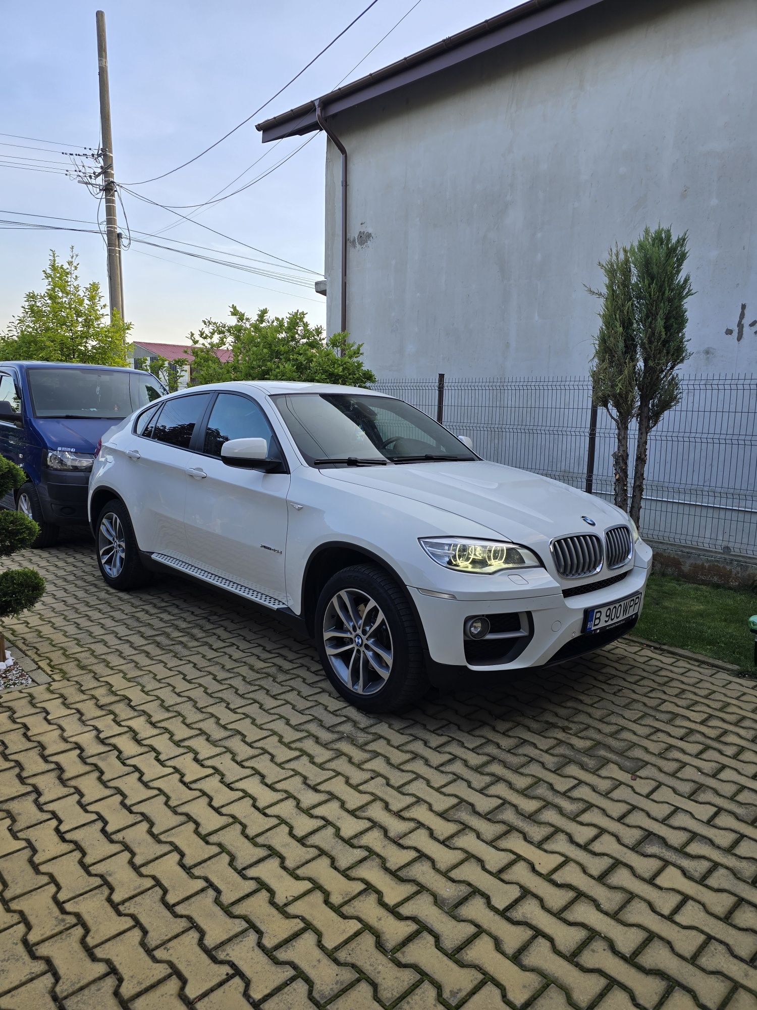 BMW X6 4.0d -2015