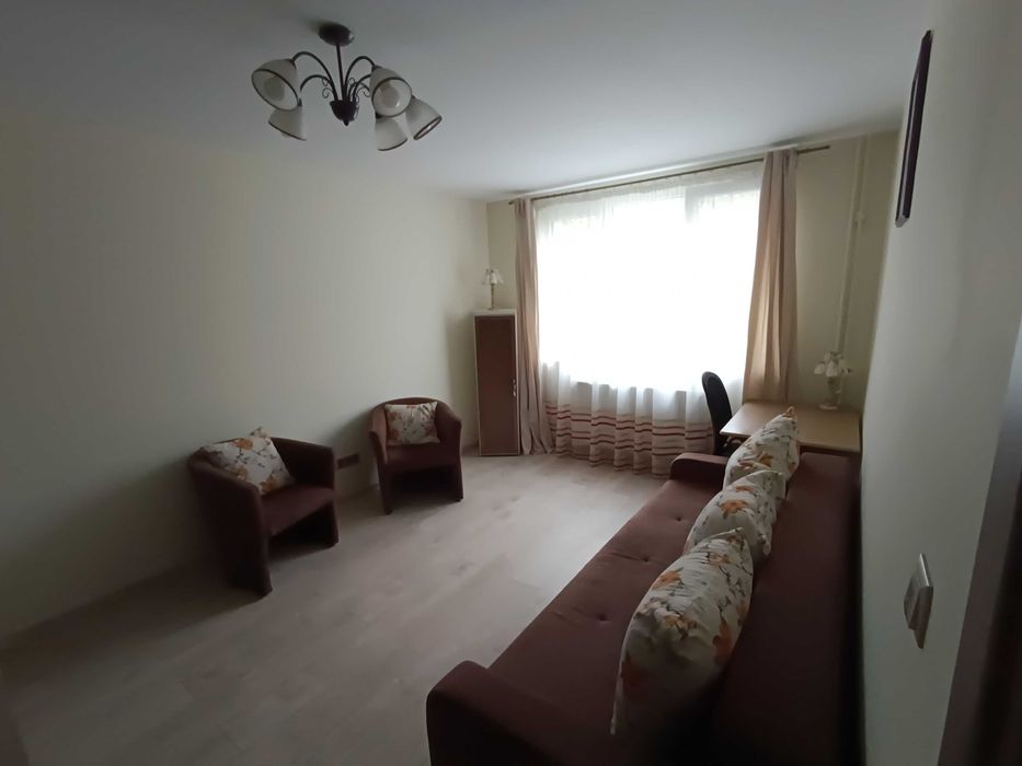 Inchiriez apartament 2 camere semicentral