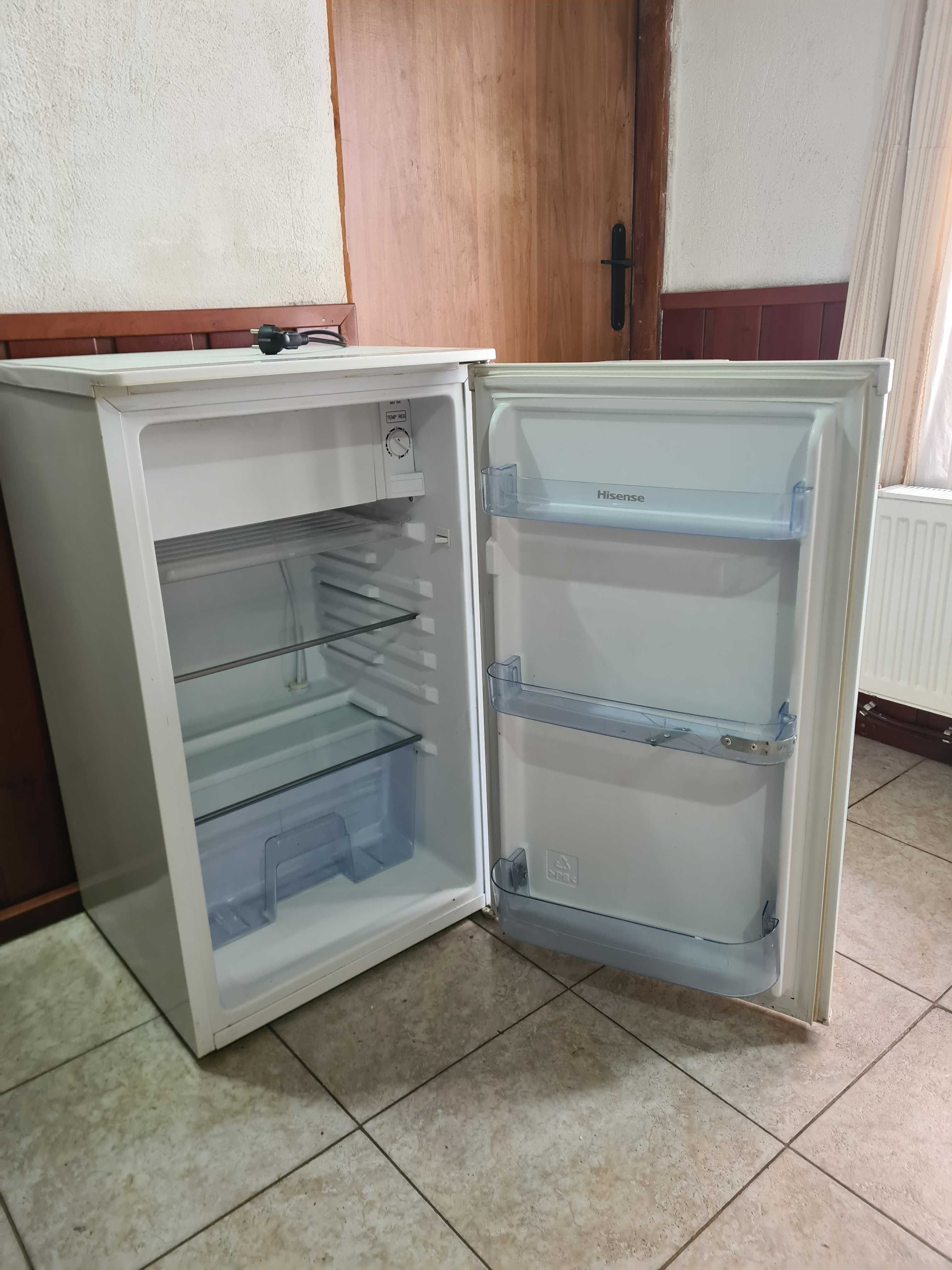 Хладилник Hisense