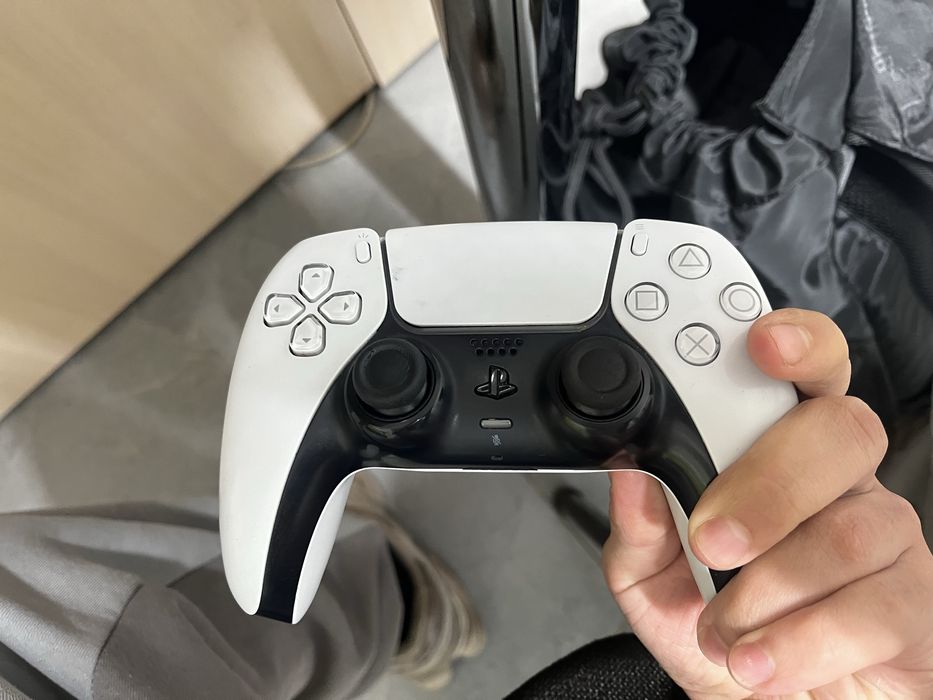 Продаю джостики от пс 5