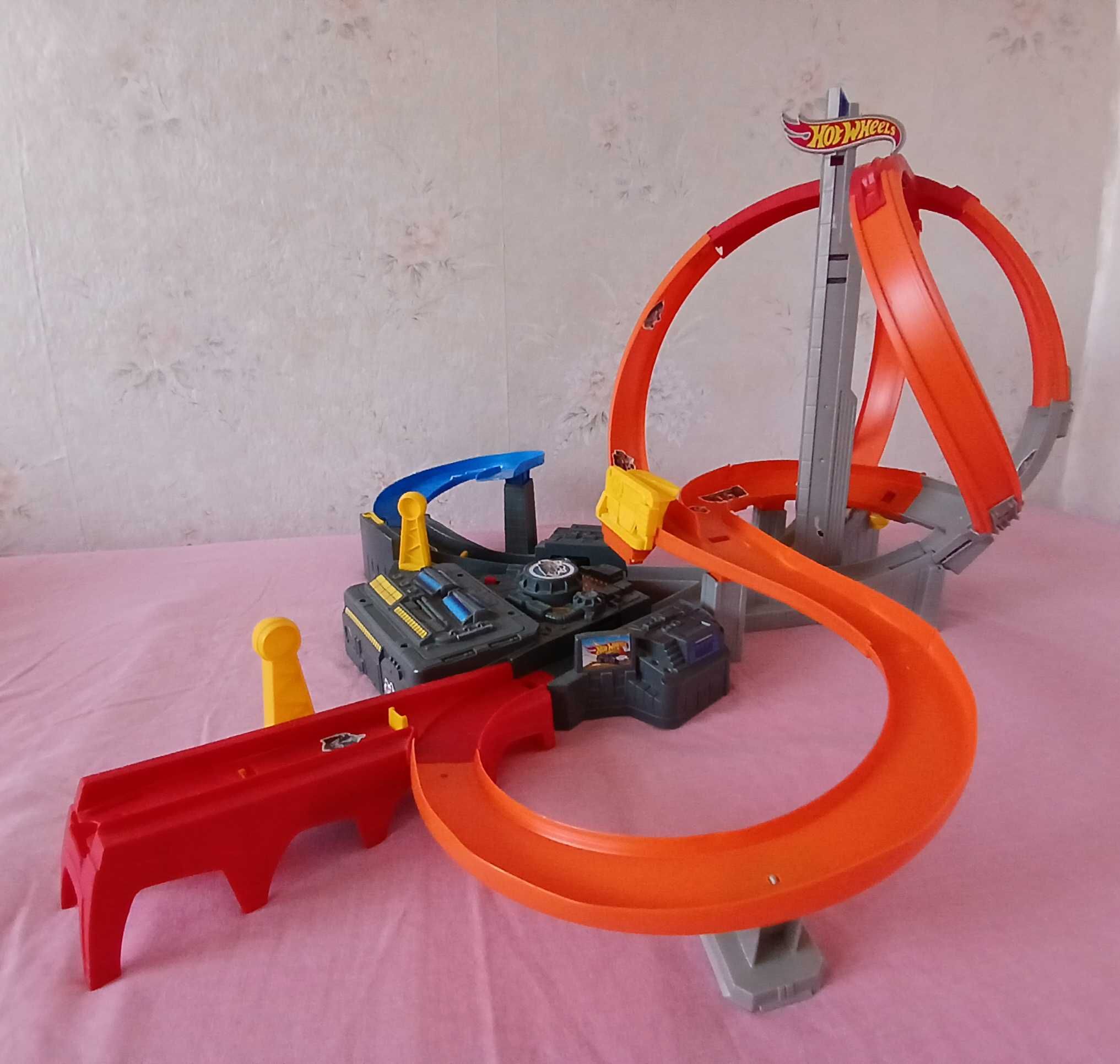 Hot wheels писти