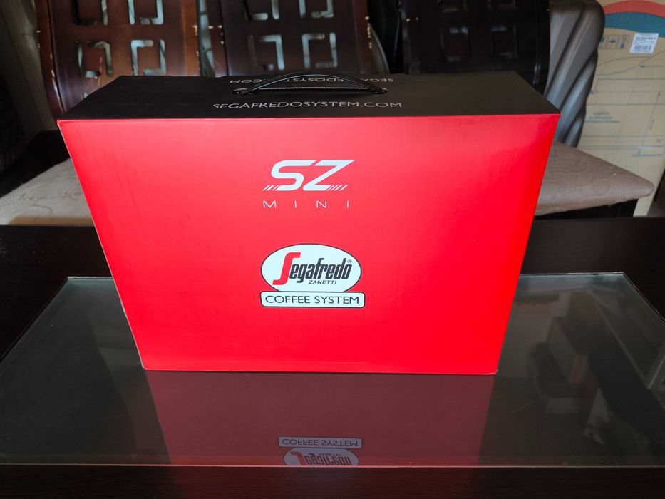 Кафемашина SEGAFREDO MINI RED с капсули, нова