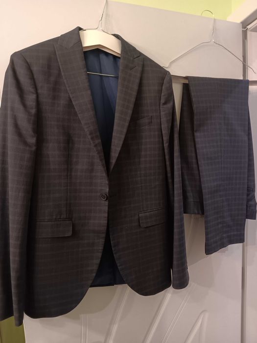 Мъжки костюм Andrews номер 46