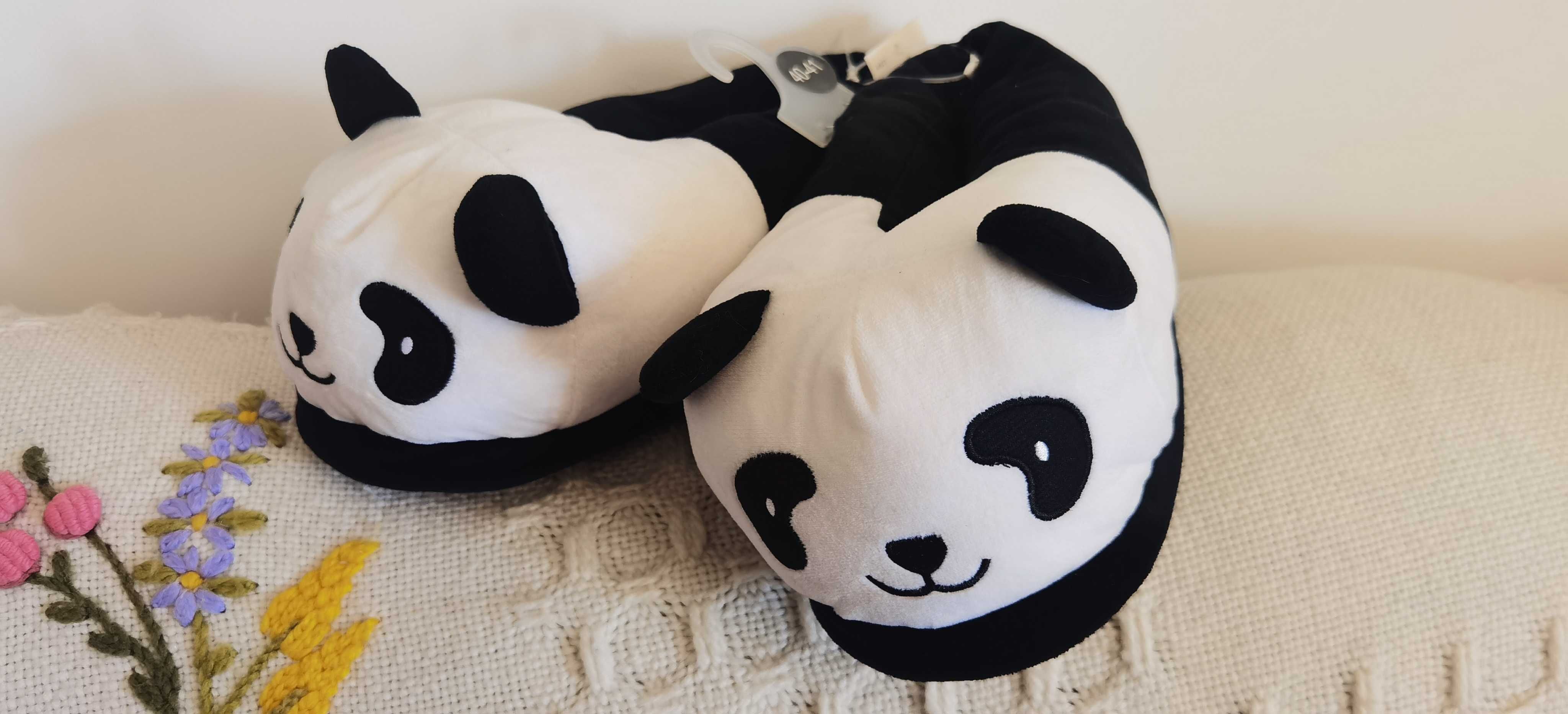 Papuci de casa Panda