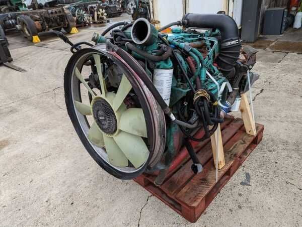 Motor complet pentru camion VOLVO FM7 DC7C310 EC99