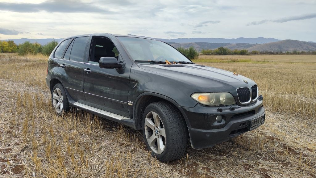 Bmw X5  На части