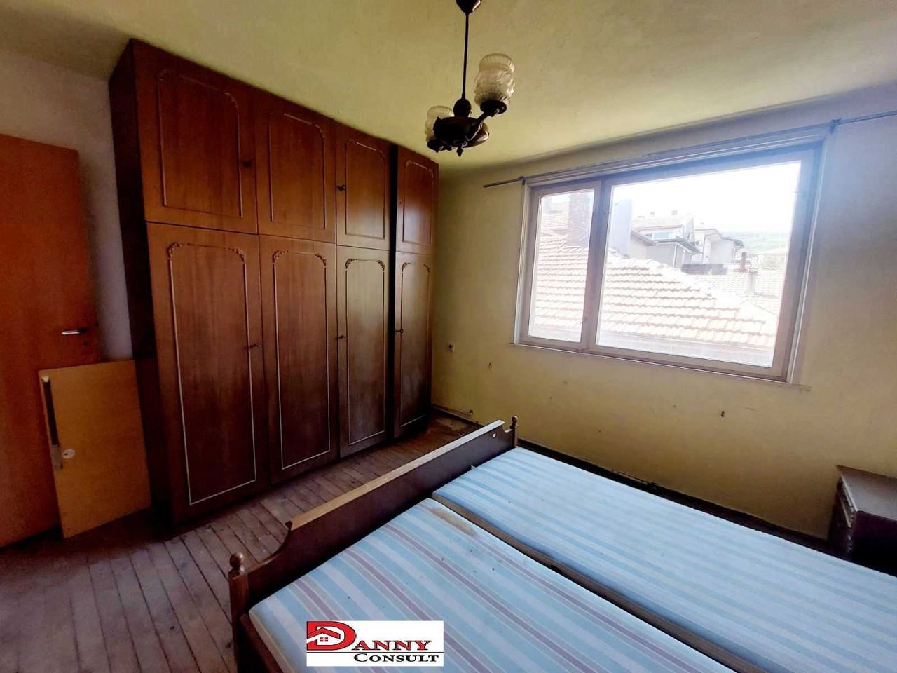 Продава се Къща в Лясковец - 120 кв.м за 425 €/кв.м - Снимка #17