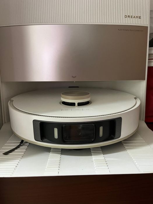 Робот пылесос DreameBot L20 Ultra Complete