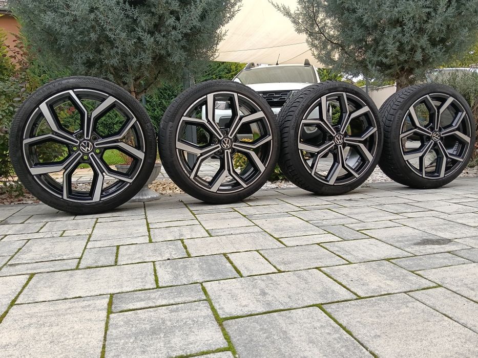 Vând jante 215.40.R18 VW Faro,Golf 6-7-8 GTI,Polo 6 GTI,Taigo,Arteon